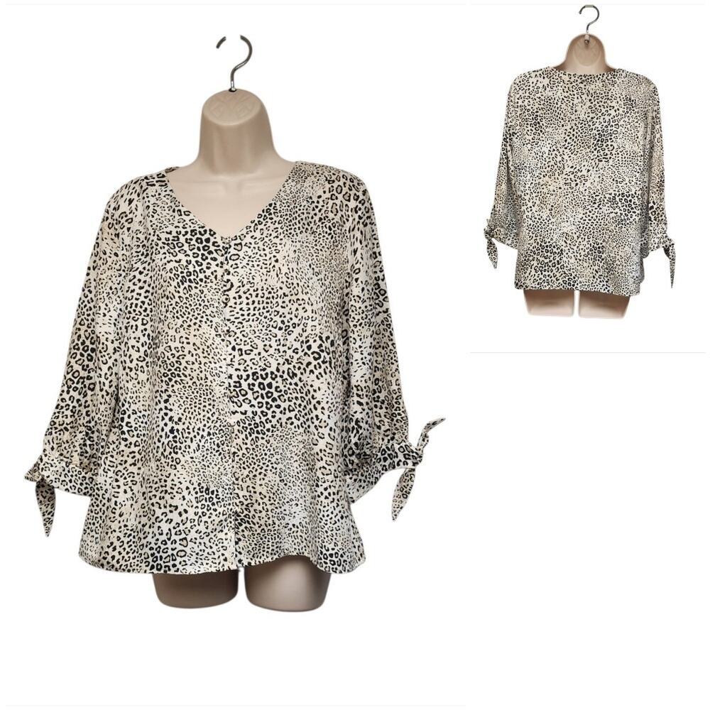 CHICO'S Leopard Print Brown V-Neck 3/4 sleeves Button-up Blouse 1 US M 8-10